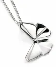 Collier  envolée de papillons  en argent massif 925