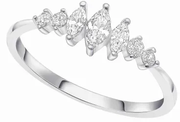 Bague pour femme en argent massif 925 ornée d'un dégradé de pierres de zirconium brillantes de tailles croissantes.