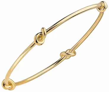 Bracelet chaîne fine en argent 925 avec placage or jaune 18 carats brillant, vue détaillée du maillage et du fermoir.