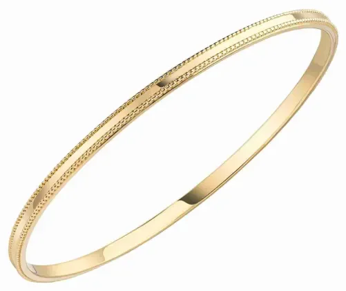 Bracelet chaîne fine en argent 925 plaqué or jaune 18 carats, design minimaliste et chic pour femme sur fond blanc.