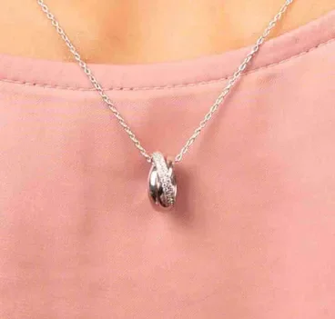 Collier trilogie 3 anneaux entrelacés en argent 925 rhodié et zirconiums